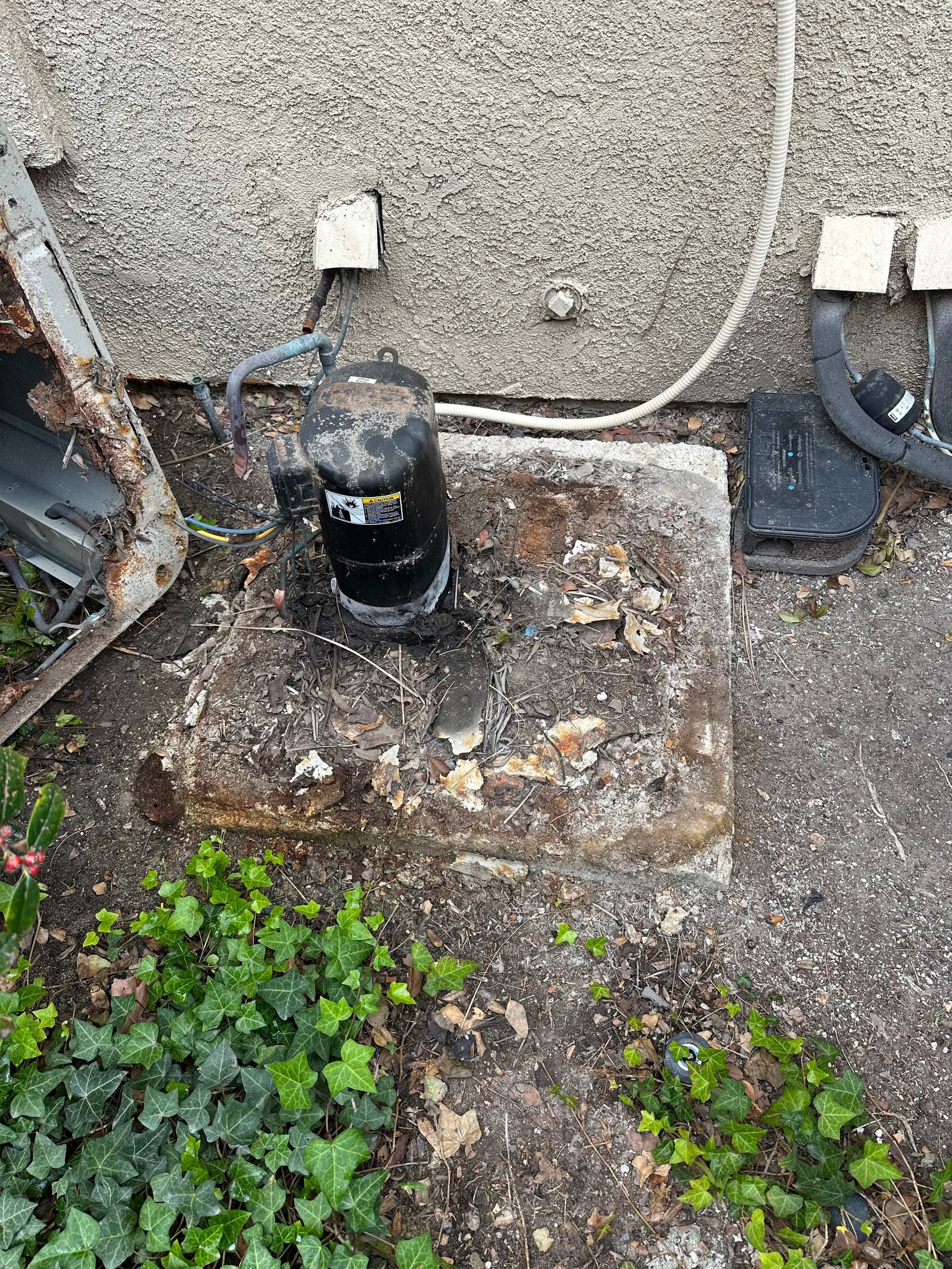 Gallery photos for Heat Pump Installation in Corona Replaces Worn-Out System: Image #4