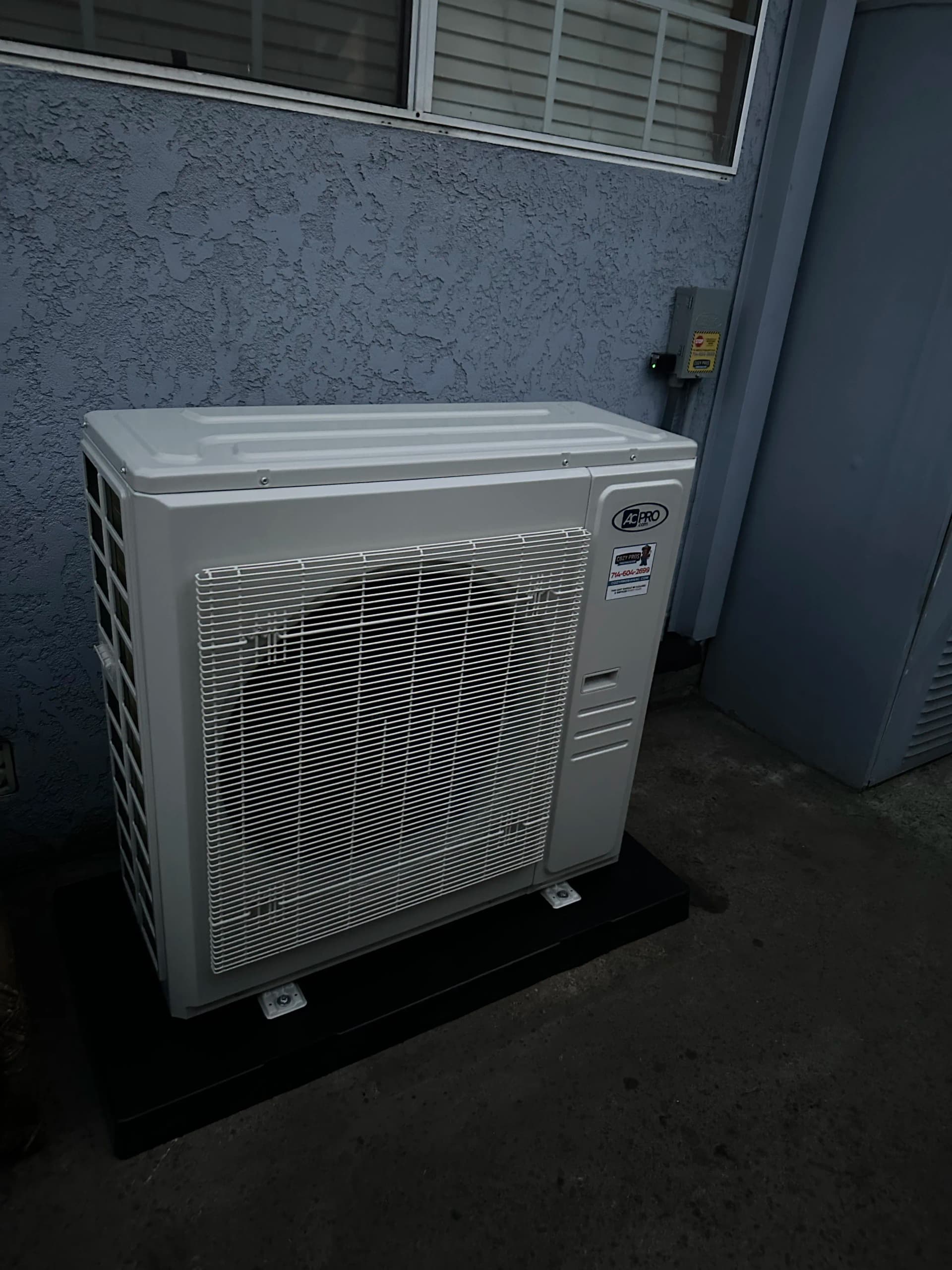 Gallery photos for Old Furnace and AC Replaced With a Full Heat Pump System and New Ducting: Image #1